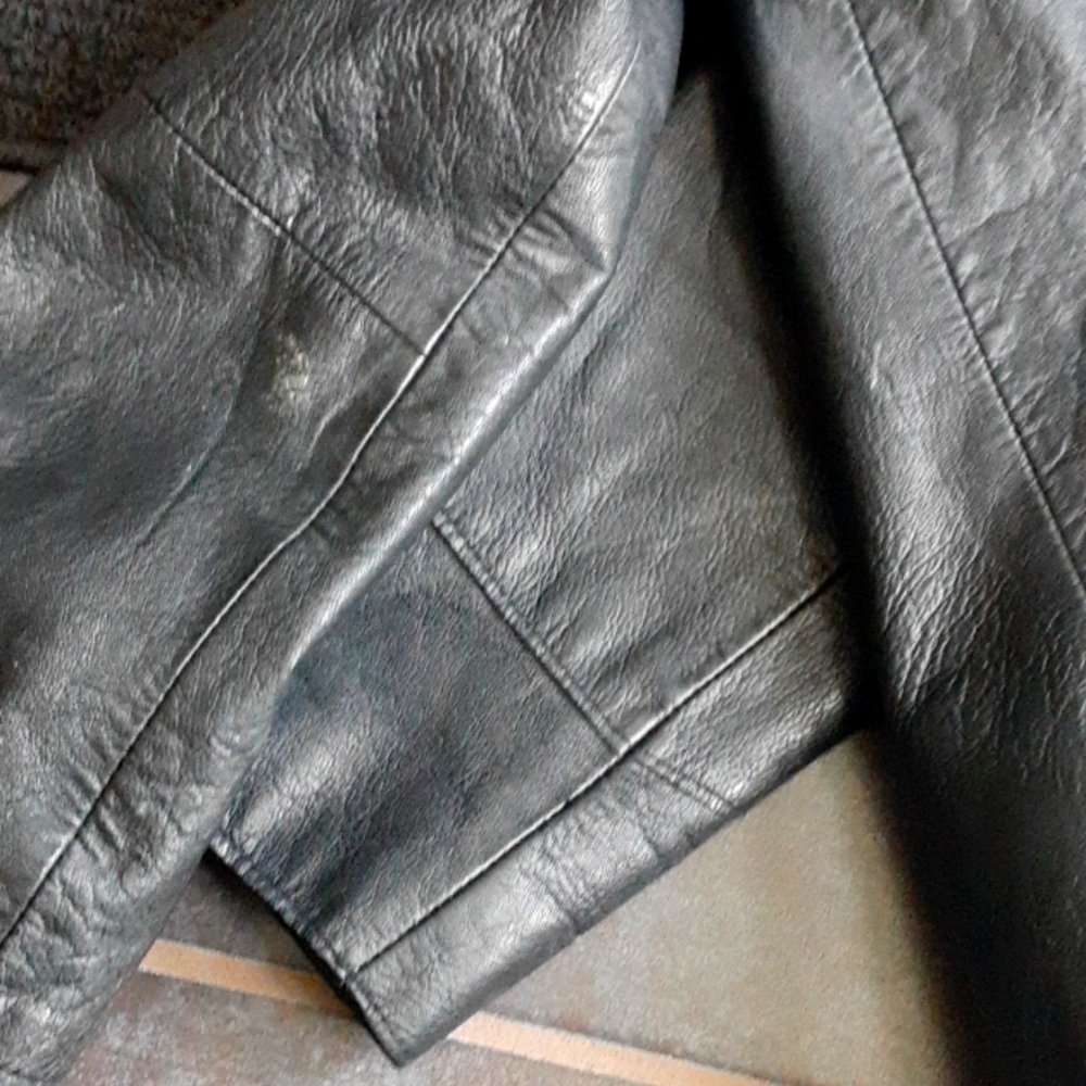 Genuine Leather GAP Y2K jacket (vintage) - Picture 13 of 16